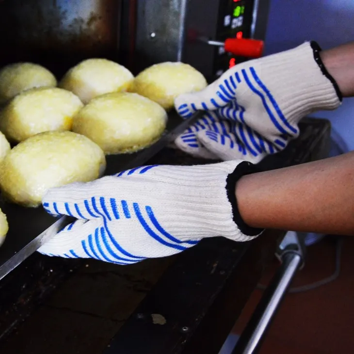 Extreme Heat Resistant Grill Gloves